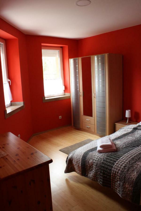 Guest house Kedvenc Vendeghaz *
